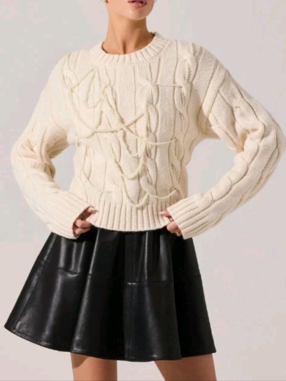ASTR Size Large Pennina Cream Pearl Embellished Cable Sweater Msrp $138